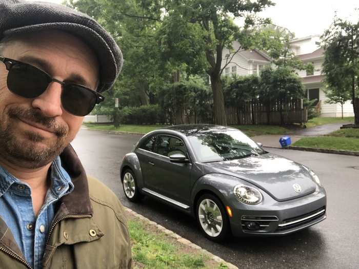 Behold the 2019 VW Beetle "Final Edition" SEL, in a handsome "Platinum Gray Metallic" paint job.
