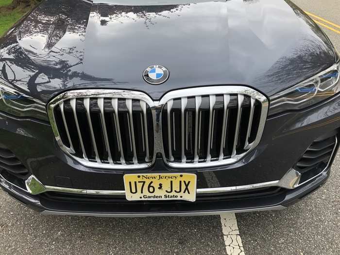 Yep, the grille. HUGE! It looks like it fell off a Bentley from the 1920s. I hated it at first, but the more I looked at it, the more I appreciated the ambition.