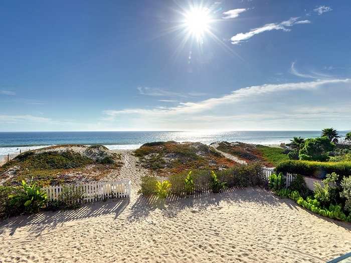 When renting the house, you can even go for a run on the beach just like the women on "Big Little Lies."