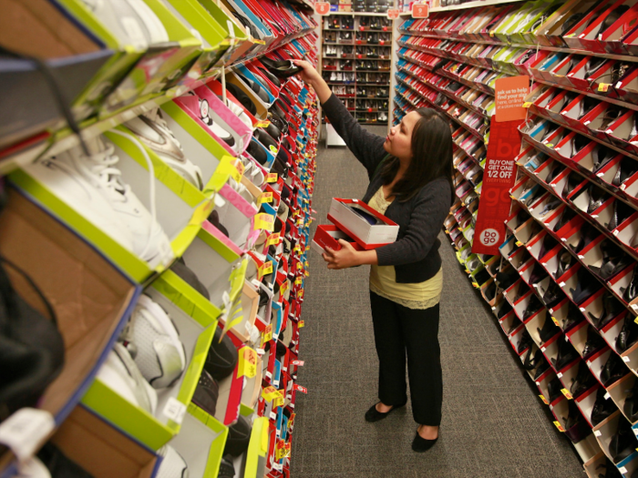 For the next few years, Payless struggled against fierce online competition and the decline of the shopping mall.