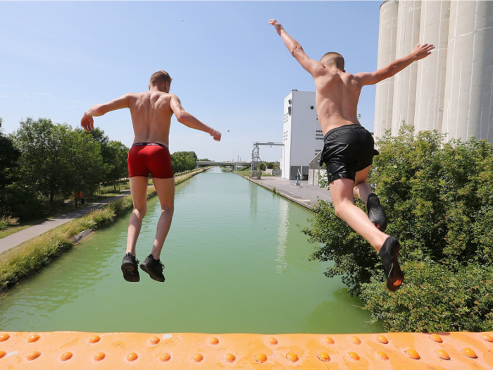 Leaping into canals is another good way to cool off.