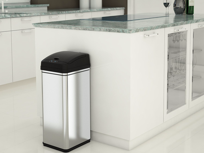 The best touchless trash can