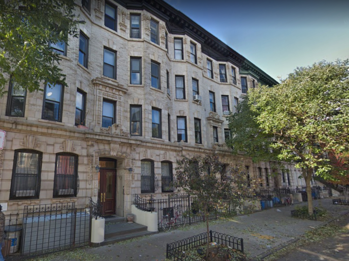 According to Street Easy, the median rent for a one-bedroom apartment in Clinton Hill, Brooklyn is $2,899.