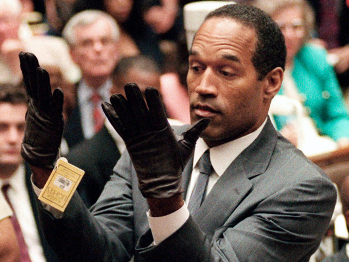 1995: O.J. Simpson is acquitted of the murders of Nicole Brown Simpson and Ronald Lyle Goldman.