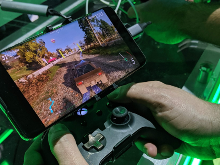 Owning an Xbox will give players the choice to play their games offline at home, or to stream them using Project xCloud.