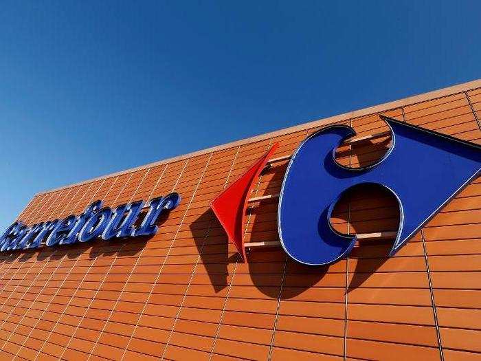 Starting in the late 1980s, Carrefour opened stores in Philadelphia and New Jersey, hoping to win over Americans with its diverse range of merchandise in each store.