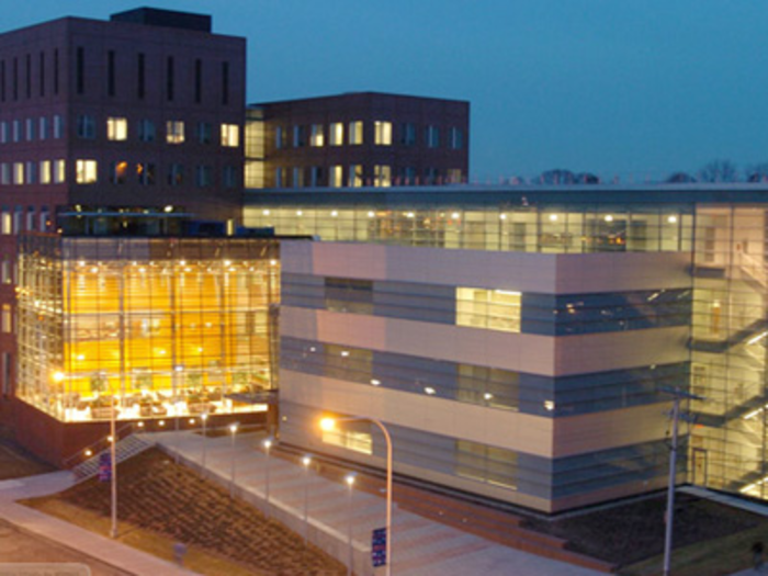 21. Whitman School of Management at Syracuse University