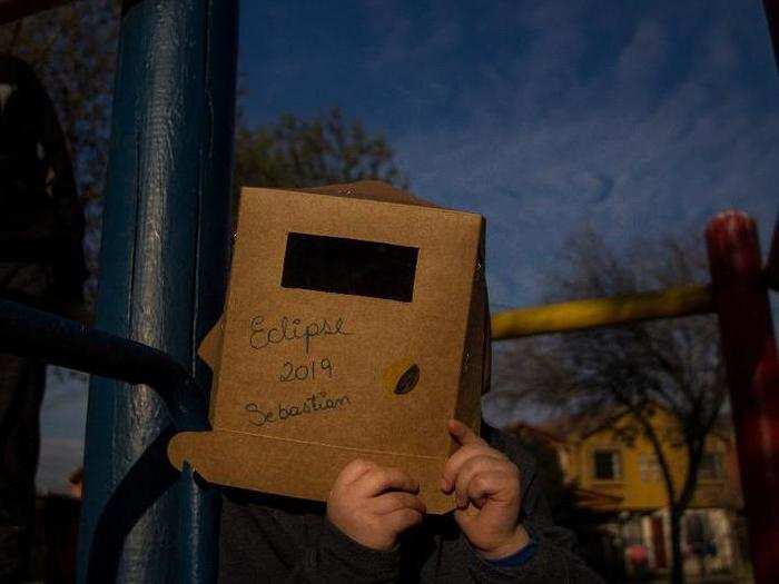 Some viewers made DIY eclipse-viewing tools using cardboard boxes. These boxes function somewhat like a pinhole camera, allowing a viewer to see a projection of the eclipse.