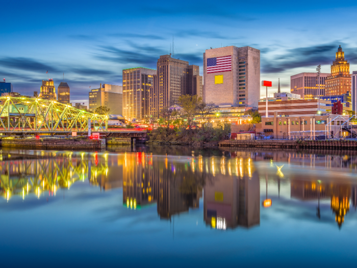 Newark: The median rent for a one-bedroom apartment in Newark, New Jersey increased by 28.6%.