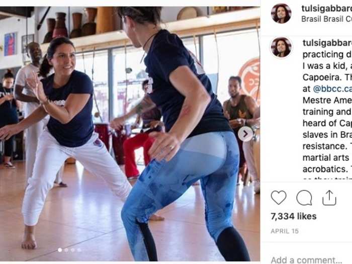 In Hawaii, she was home-schooled and started practicing martial arts. She has trained in Capoeira, a Brazilian martial art form and dance, for years.