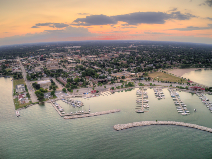 T7. Wisconsin — Madison is the top city in the US where women are most successful.