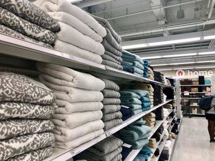 But most of the items at Target had a no-frills quality to them. These towels seemed designed for functionality, not for show. In other words, a lot of the selection was pretty boring.