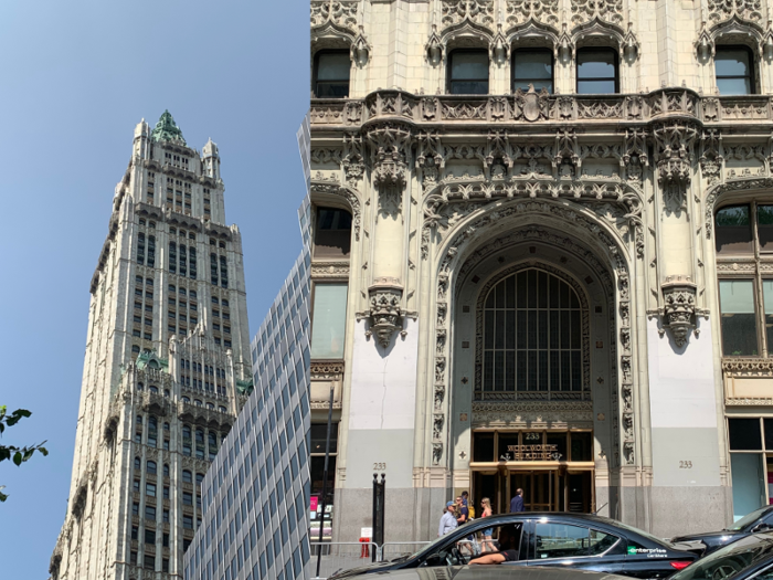 The parade passes by some beautiful New York landmarks, like the Woolworth Building, which was the tallest building in the world when it was completed in 1912.