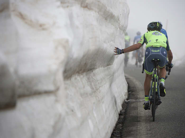 A top Tour de France photographer reveals the secret to shooting the world