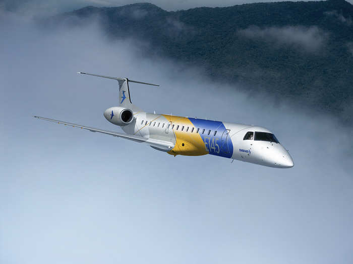 The Embraer is an elegant jet aircraft, developed in the late 1980s and early 1990s by the Brazilian company to serve regional markets and replace propeller-driven planes. It took to the skies for the first time in 1995.