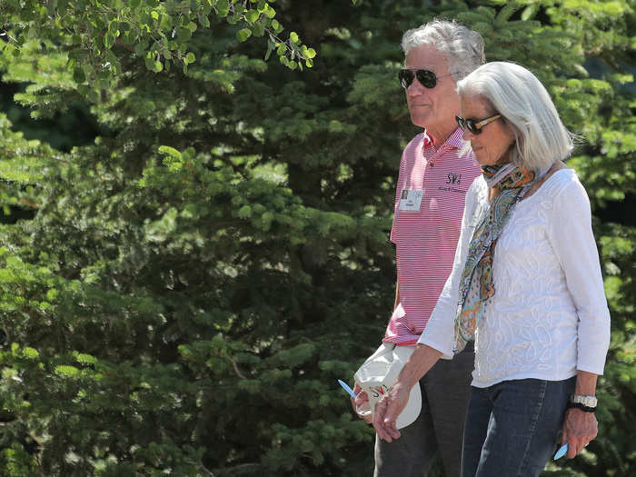 Susan Treacy (right) walks with spouse Jay Vacanti, surgeon-scientist at Massachusetts General Hospital and Harvard Stem Cell Institute (left).