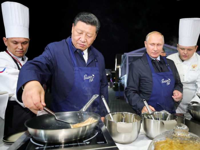 Last September the two leaders also learned how to make pancakes together ...