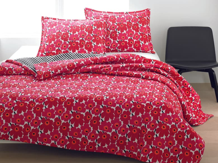 Marimekko Unikko Twin Quilt and Sham Set