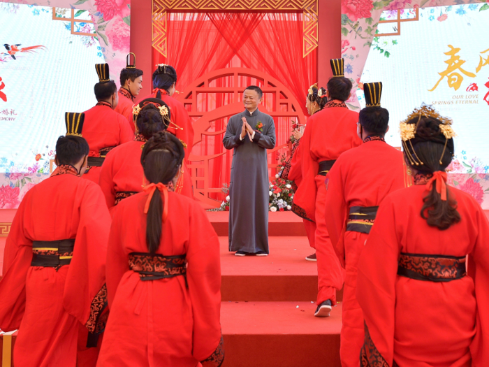 Such unusual team-building activities can also be found at Alibaba, which hosts mass weddings for its employees every year. Jack Ma usually officiates them, too.