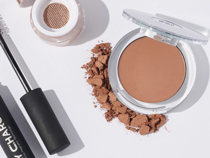 PUR Pressed Mineral Makeup