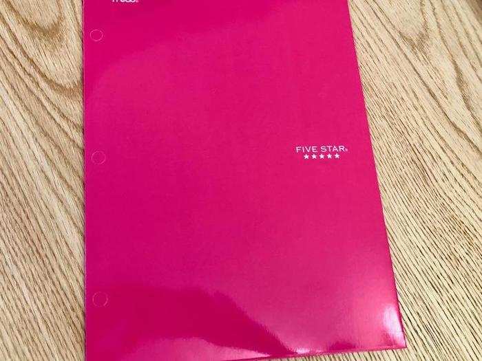 I ordered a purple folder, so I was somewhat disappointed when a bright pink folder came out of the box. It was a simple mistake, but still: points off for Walmart here.