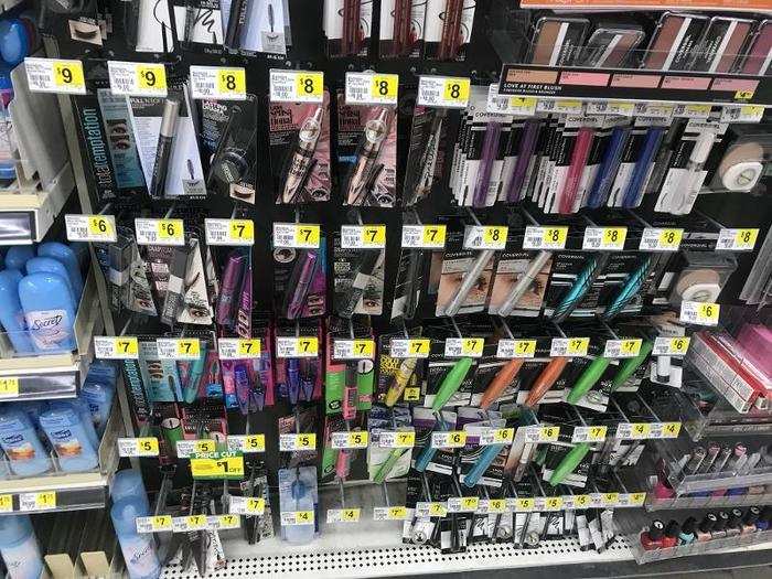 Dollar General also had a select assortment of name-brand cosmetics like Maybelline and CoverGirl at discounted prices.