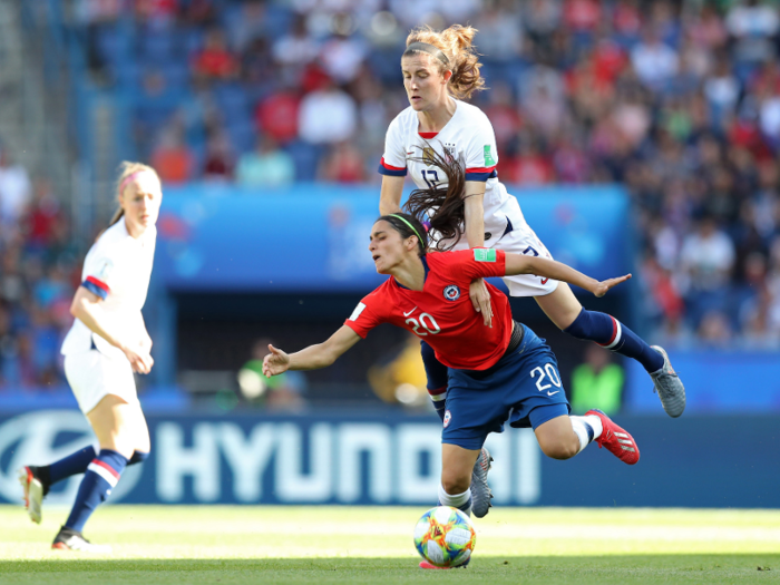 ... this not-so-fun-looking game of leapfrog between Tierna Davidson of the US and Daniela Zamora of Chile ...