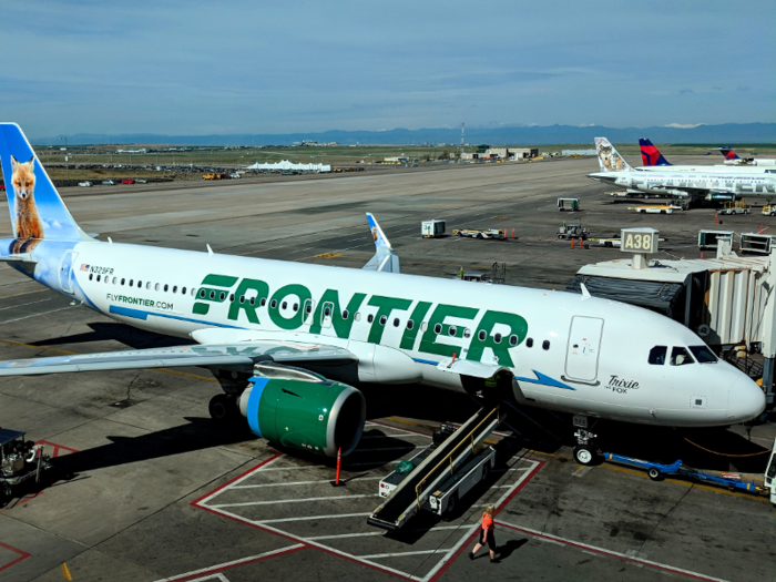  Frontier Airlines 