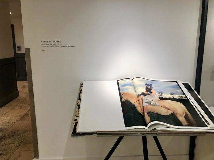 They were even advertising a limited-edition signed book of the photographs of renowned photographer Annie Leibovitz. The book and tripod stand were going for $3,000.