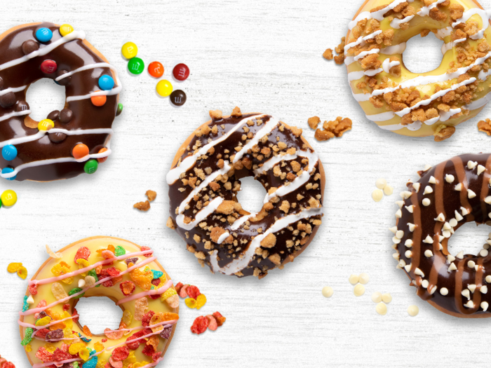 Customers can build their own custom doughnuts, mixing and matching five different glazes, 10 toppings, and five drizzle flavors.