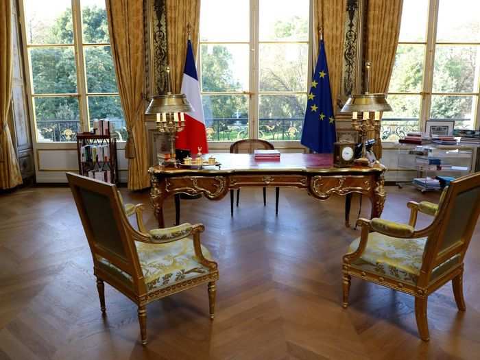 The Salon Doré, or the "golden room" serves as the president