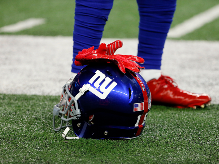 10. (Tie) New York Giants — $3.3 billion