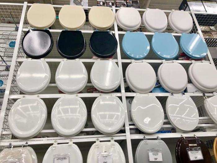 There were some notable landmarks — like this wall of toilet seats — that helped us find our way.