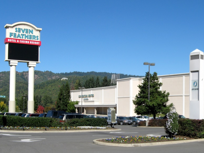 10. Seven Feathers Hotel in Canyonville, Oregon: 67.25% five-star reviews