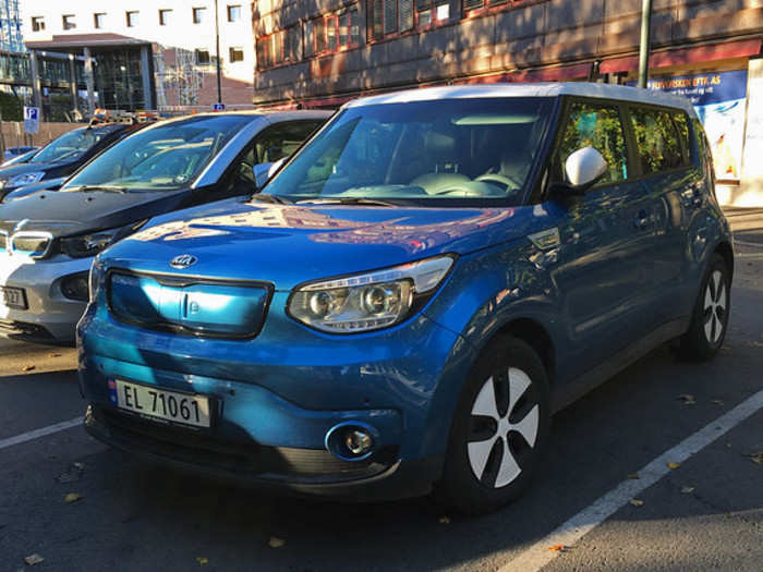 ​Kia Soul EV - 35,820 searches