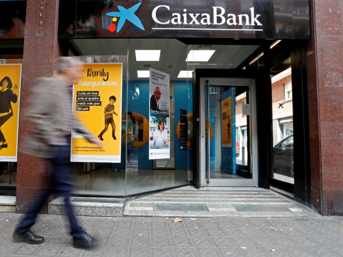 6. Caixa Bank (Assets: $430 billion)