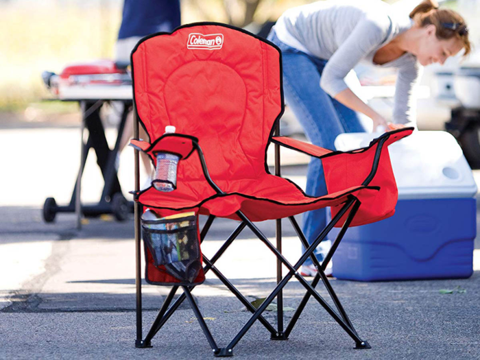 Foldable seating for guests and tailgates