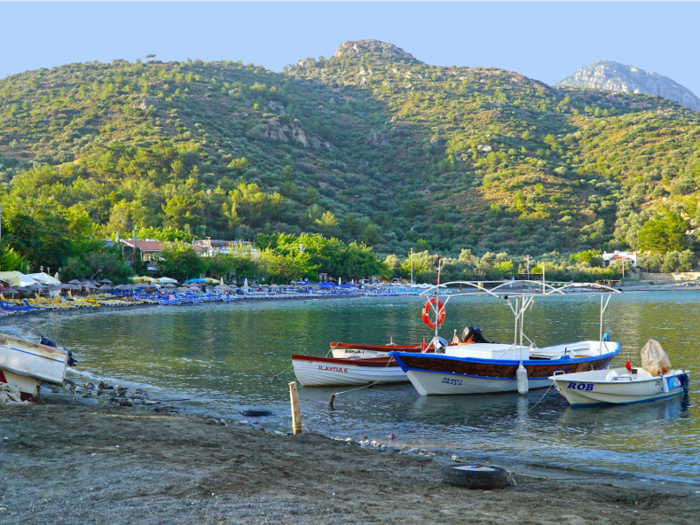 Datça town is the main settlement on the southern side of the peninsula. Not built for tourists, it