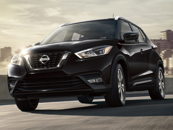 2019 Nissan Kicks: $18,640