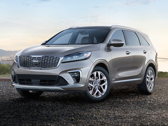 2019 Kia Sorento: $26,290