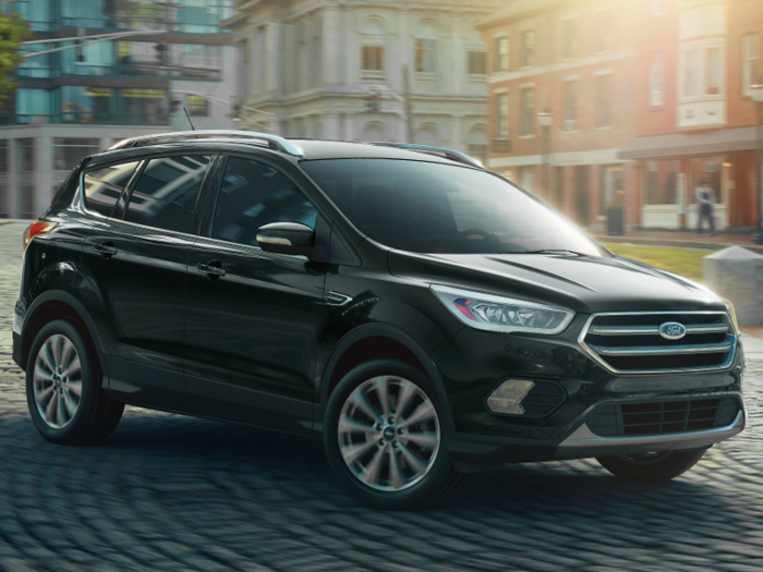 2019 Ford Escape: $24,105