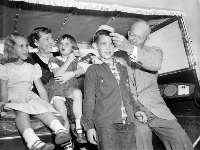 Dwight Eisenhower hosted his grandchildren at his private farm in Gettysburg, Pennsylvania.