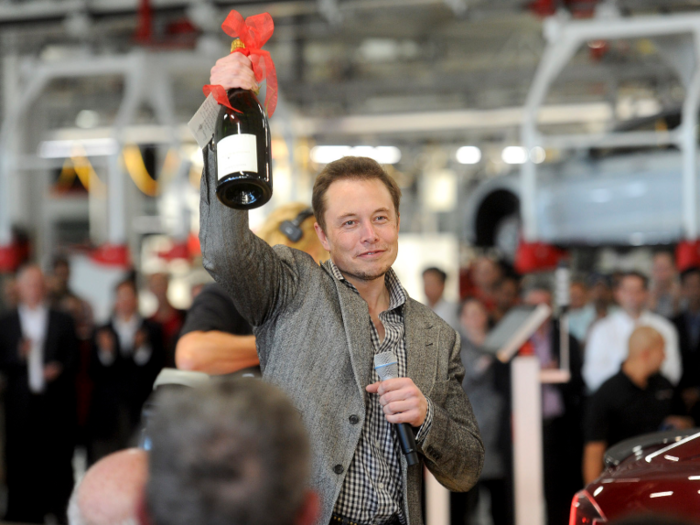 How much employees loved Elon Musk