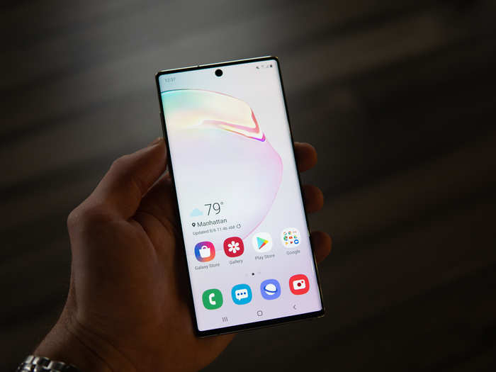 Samsung likely could have included a headphone jack in the Galaxy Note 10 — if it wanted to.