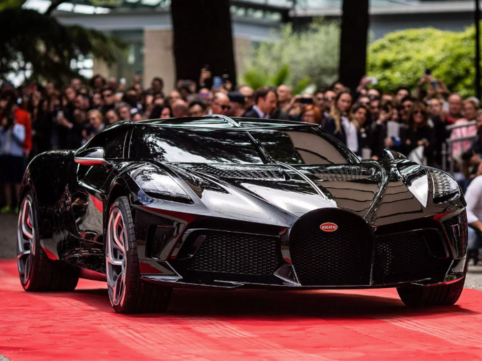 The French “La Voiture Noire” fittingly translates to “The Black Car."