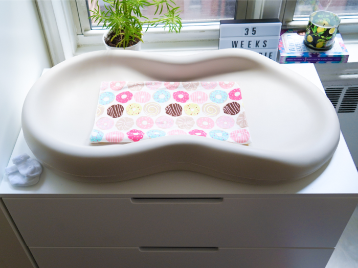 A sink bathtub that can be easily stored