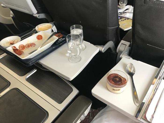 It seemed to take ages for the cabin crew to come round again offering drinks, and I was gasping by the time I finally got some water. It was also handy to be able to put my finished tray to the side instead of having to leave it sitting in front of me.