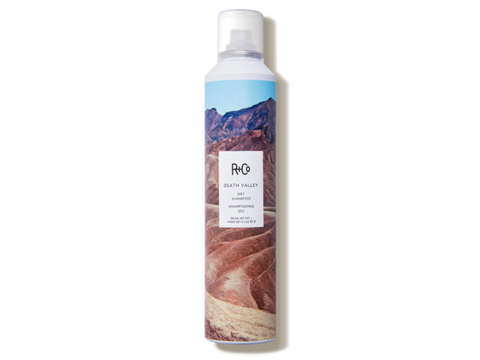 A volumizing, oil-absorbing dry shampoo