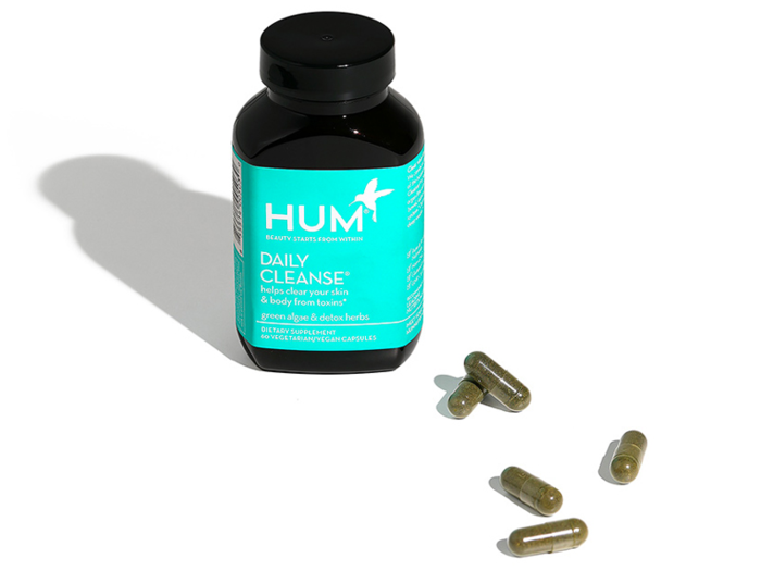 A supplement that contains detoxifying ingredients like organic algae and beetroot