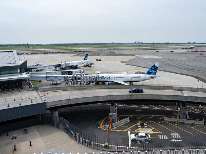 Just below the pool, swimmers and guests can watch JetBlue A320s coming and going.